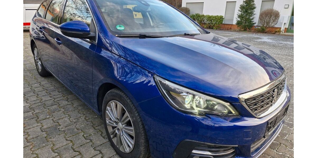 Peugeot 308 202.584 km 6.999 &euro; Dresden 01239