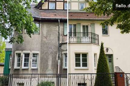 Haus Dresden Prohlis - 11 Zimmer, 242 m&sup2;, 685.000&euro; | Angebot:26587424