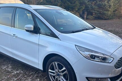 Ford Galaxy 106.000 km 18.700 &euro; radebeul 01445