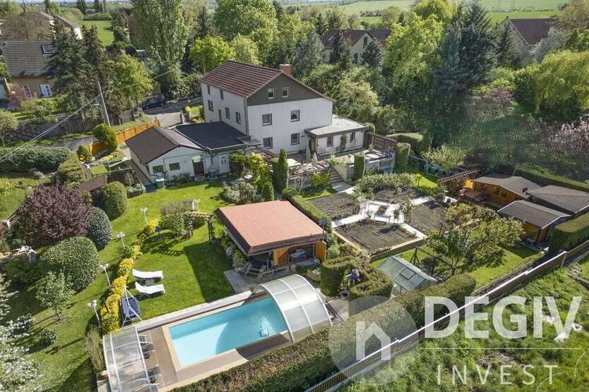 Haus zum Kaufen in Dresden 990.000 € 275 m²