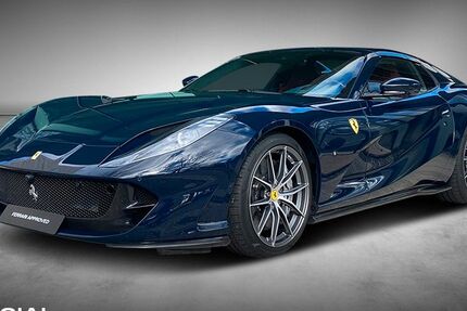 Ferrari 812 4.600 km 479.990 € Radebeul 01445