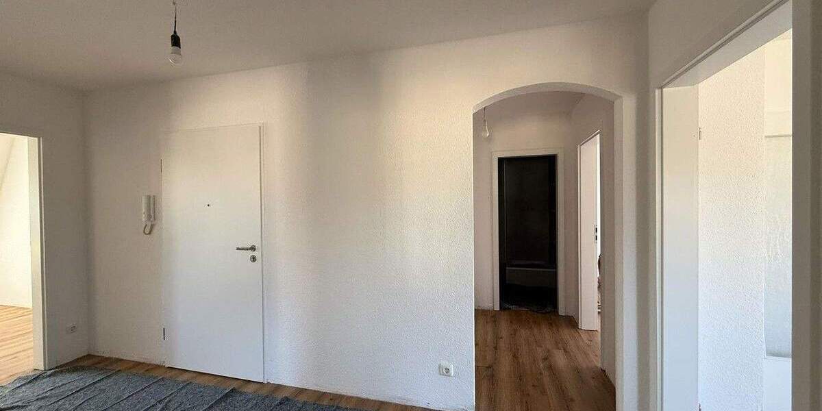 Etagenwohnung Dresden Löbtau-Nord - 4 Zimmer, 75 m&sup2;, 246.400&euro; | Angebot:25751178