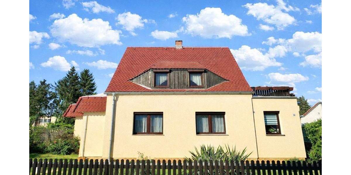 *sehr schönes Haus in grüner Bestlage von Dresden-Lockwitz* 4 zimmer