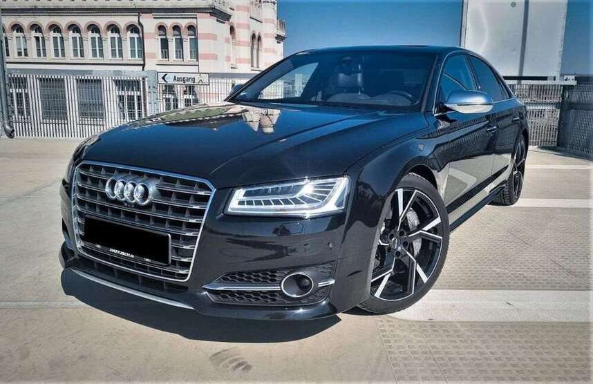 S8
