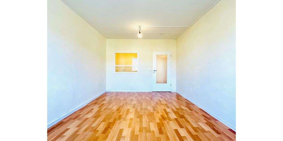 Etagenwohnung Freital Potschappel - 3 Zimmer, 61 m&sup2;, 282&euro; | Angebot:26506401