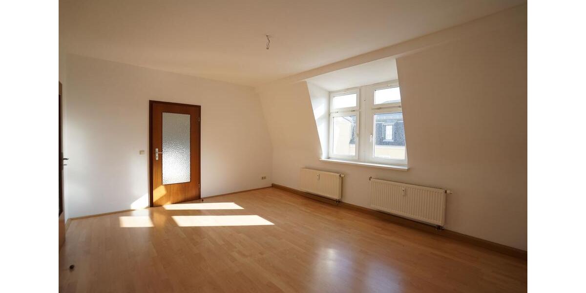 Dachgeschoßwohnung Dresden Pieschen - 2 Zimmer, 54 m&sup2;, 539&euro; | Angebot:25753387