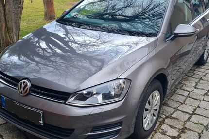 VW Golf 183.630 km 7.900 &euro; Arnsdorf 01477