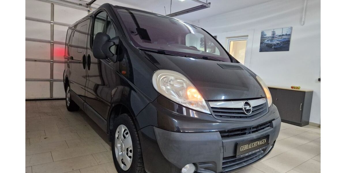 Opel Vivaro 124.000 km 14.999 &euro; Dresden 01139