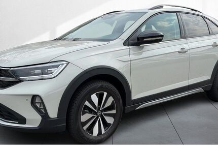 VW Taigo 11.705 km 23.990 &euro; Dresden 01067