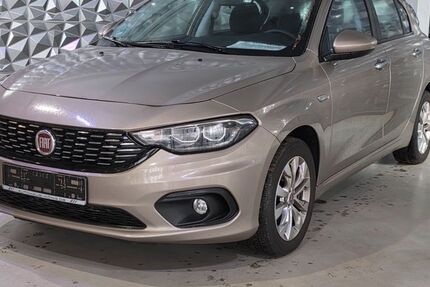 Fiat Tipo 33.640 km 9.699 &euro; Dresden 01139