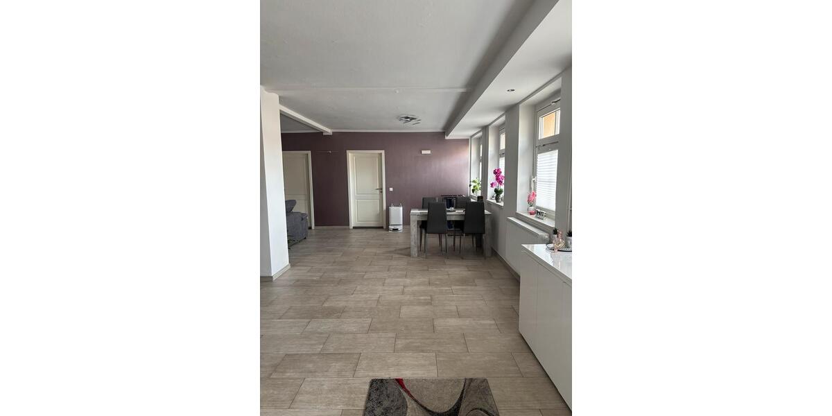 Erdgeschoßwohnung Dresden Leuben - 3 Zimmer, 92 m&sup2;, 1.075&euro; | Angebot:26150214