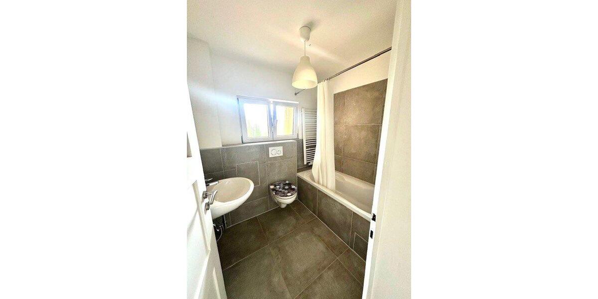 Etagenwohnung Dresden Prohlis - 3 Zimmer, 60 m&sup2;, 750&euro; | Angebot:25710537