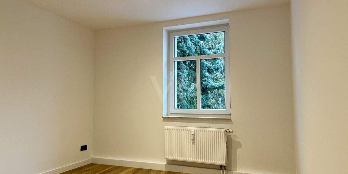 Bezugsfreie, hochwertig modernisierte 3-Raumwohnung mit Terrasse im eigenen Garten in Dresden-Cotta 3 zimmer