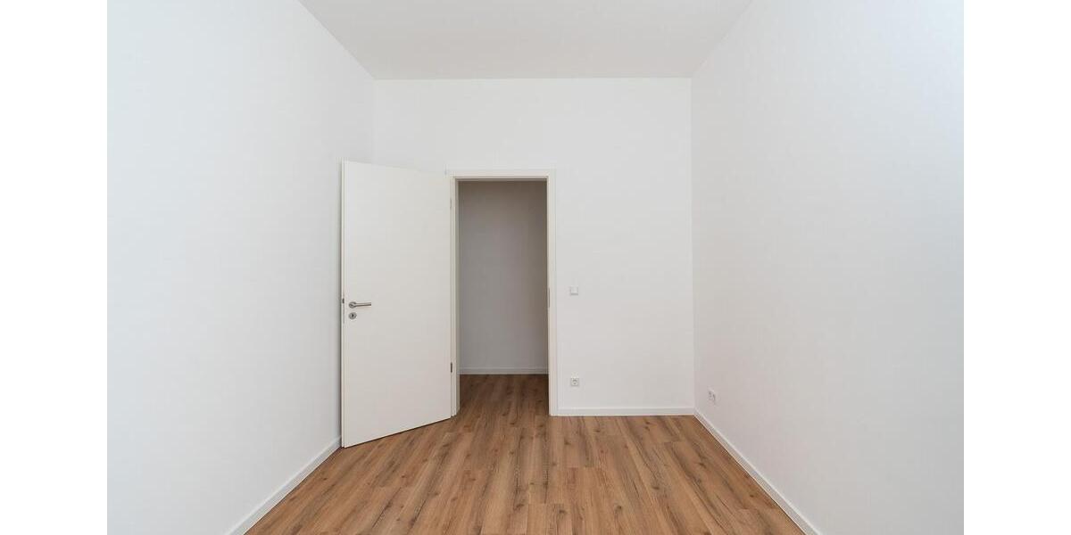 Wohntraum im Erstbezug. 216qm-Etagenwohnung im denkmalgeschützten Lahmann-Sanatorium. 6 zimmer