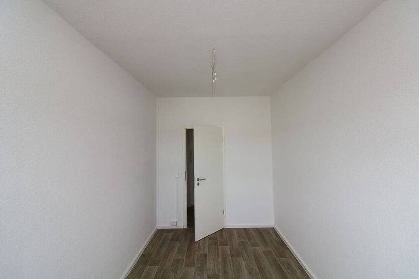 Schachmatt für hohe Mieten...große 3-RW mit Dusche u. Balkon!!!