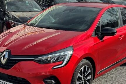 Renault Clio 29.312 km 12.890 &euro; Dresden 01309