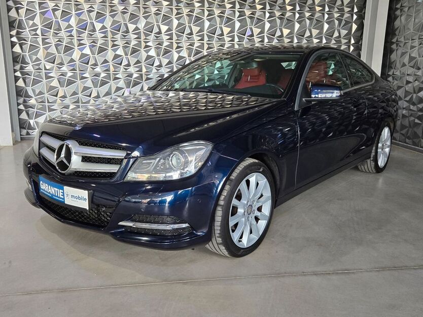 Mercedes-Benz C 250 109.605 km 15.790 € Dresden 01139