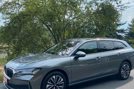 Skoda Superb 20.700 km 42.990 &euro; Meißen 01662