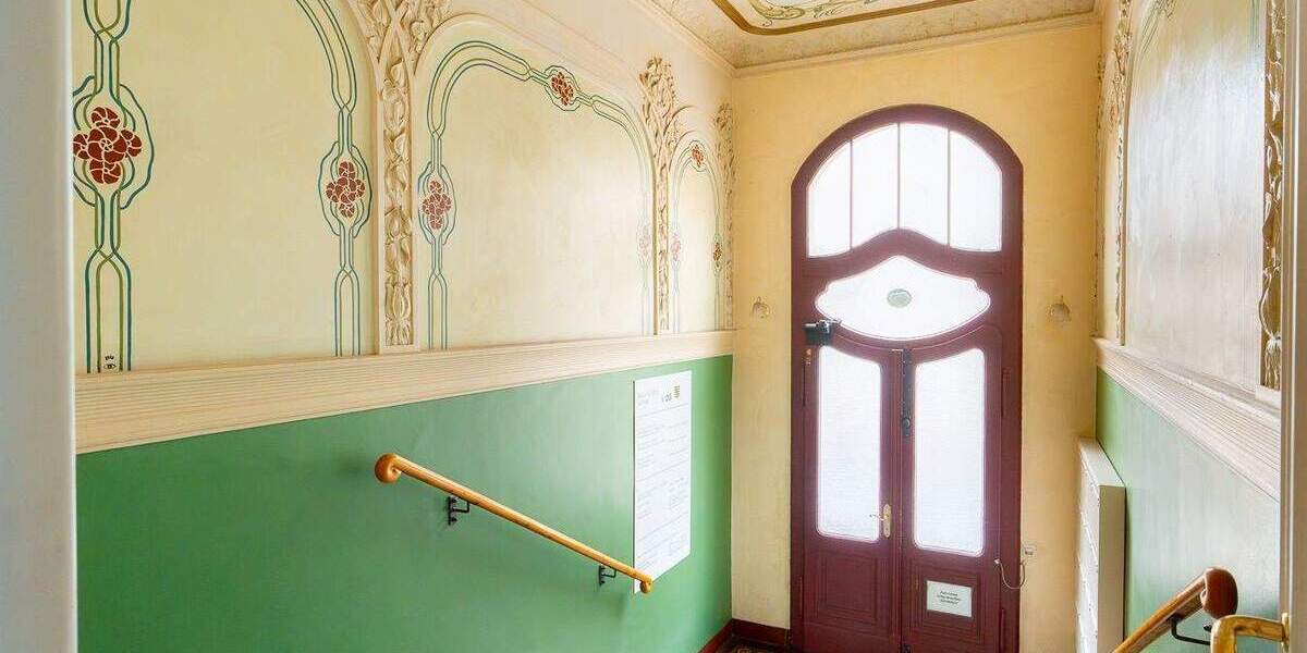 Charmante, helle 3-Raum-ETW im DG mit Lift im Haus in lebendiger Lage nahe der TU Dresden ! 3 zimmer