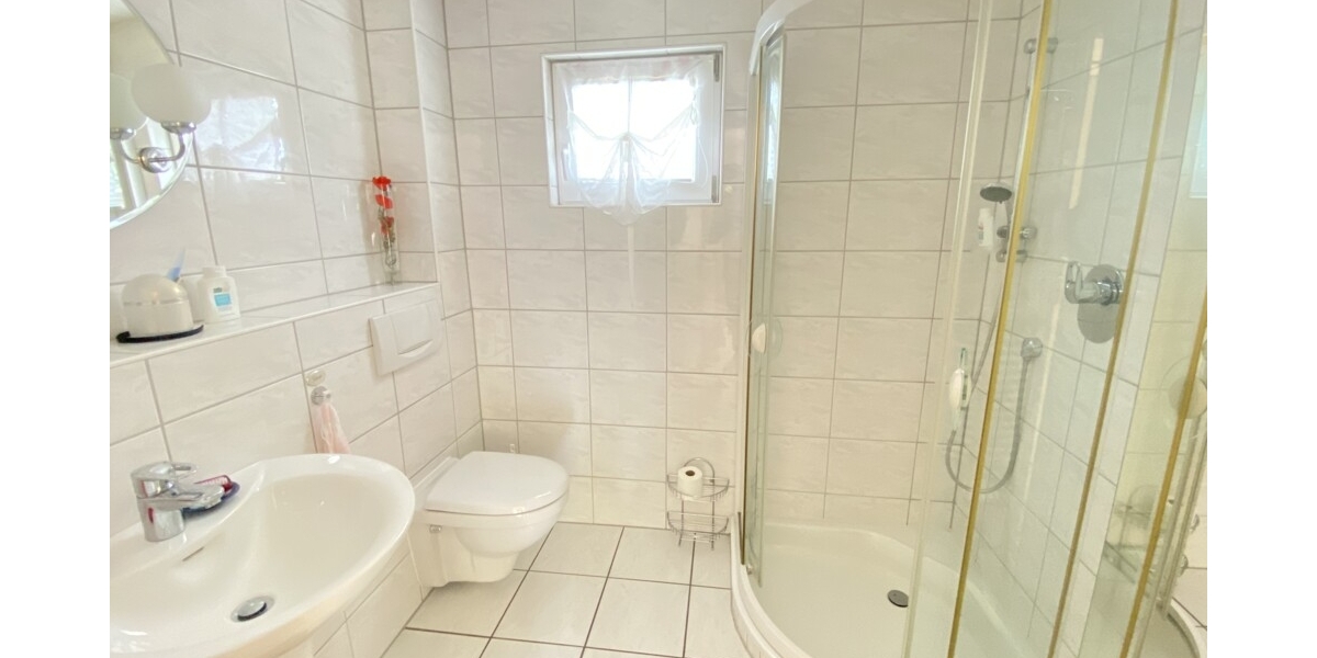 Kleiner Bungalow auf großem Baugrundstück in perfekter Lage von Coswig - Einfamilienhaus Coswig | Angebot:26889040