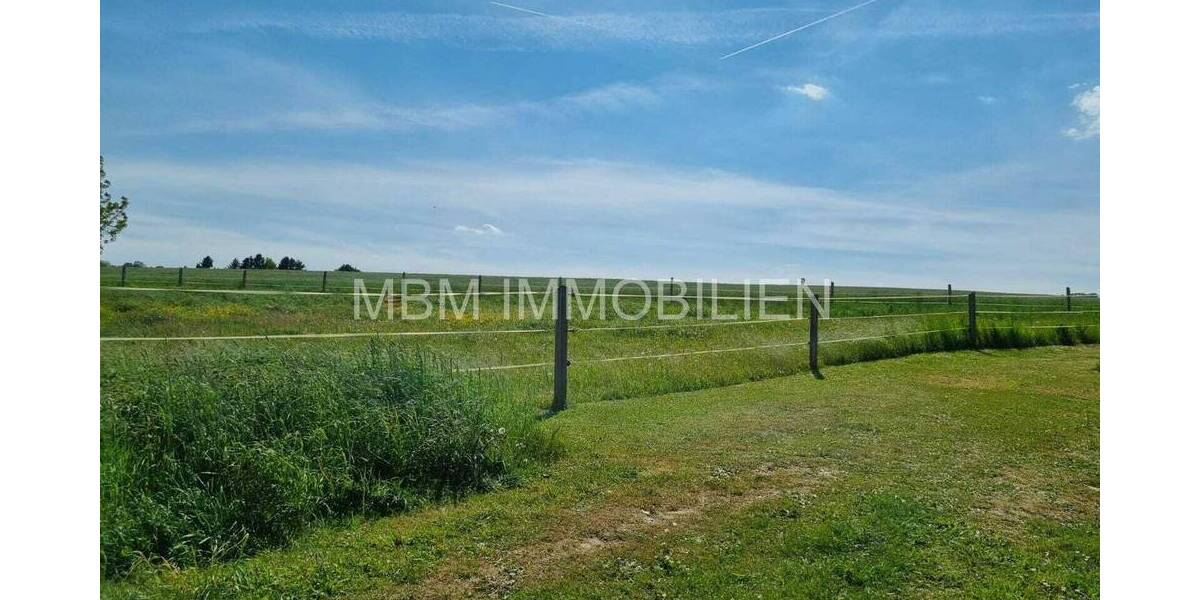 Bungalow Radeberg - 4 Zimmer, 220 m&sup2;, 549.000&euro; | Angebot:25682360