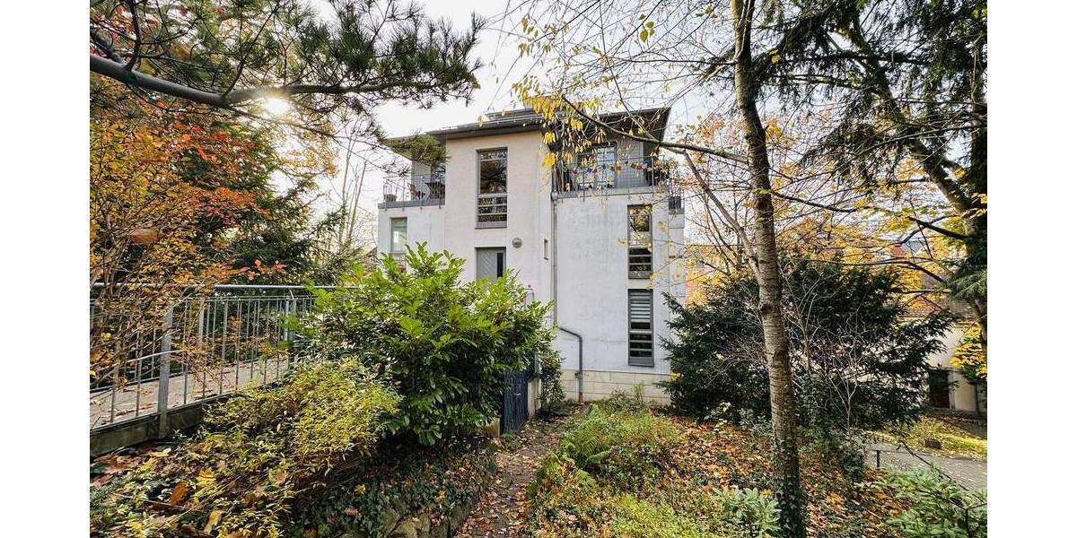 Stilvolle 3-Zimmer-Gartenwohnung am Weißen Hirsch - sonnig, elegant & gut angebunden! 3 zimmer