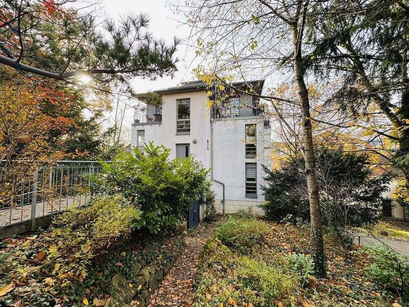 Stilvolle 3-Zimmer-Gartenwohnung am Weißen Hirsch - sonnig, elegant & gut angebunden! 3 zimmer