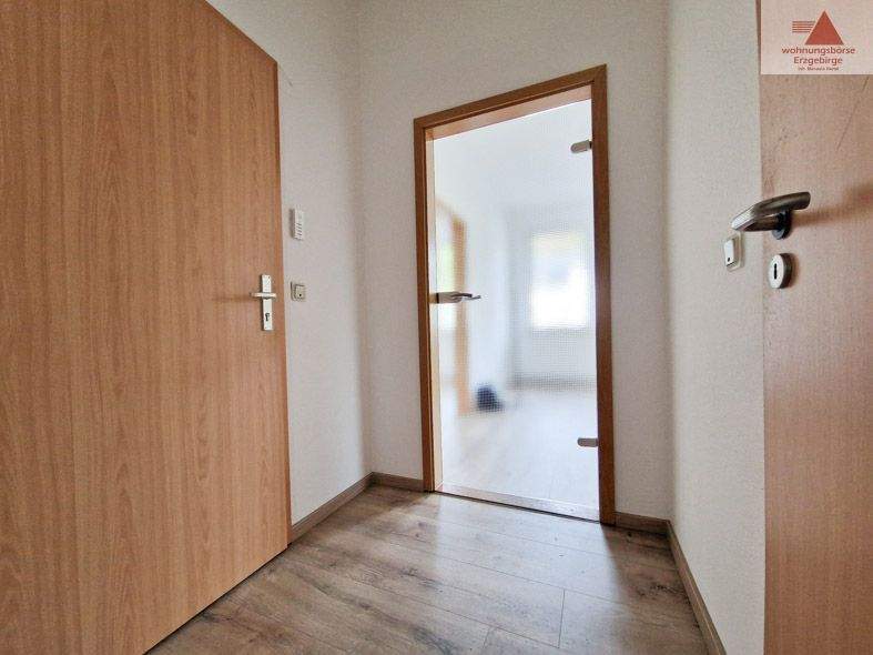 2-Raum-Wohnung mit Stellplatz in Schmiedeberg 2 zimmer