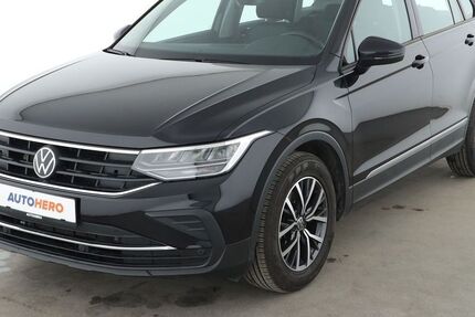 VW Tiguan 23.629 km 25.860 &euro; Dresden 01187
