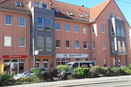 Ladengeschäft an Hauptstrasse in Laubegast