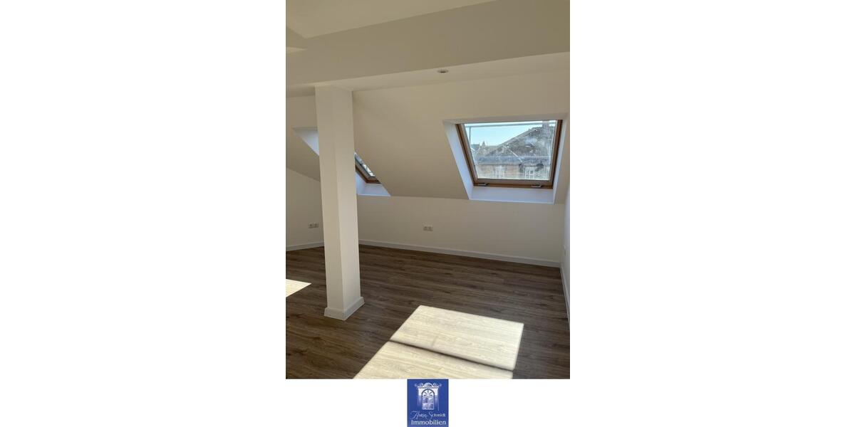 Dachgeschoßwohnung Dresden Cotta - 5 Zimmer, 120 m&sup2;, 1.500&euro; | Angebot:25422970