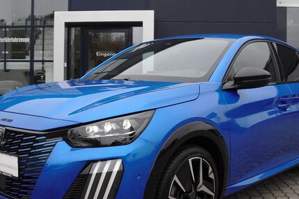 Peugeot 208 30.500 km 17.890 € Meißen 01662