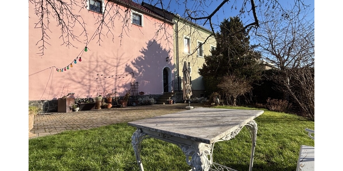 Traumhaftes Anwesen zum Wohnen und Arbeiten auf idyllischem 3-Seitenhof - Anwesen Dresden Langebrück | Angebot:24337180