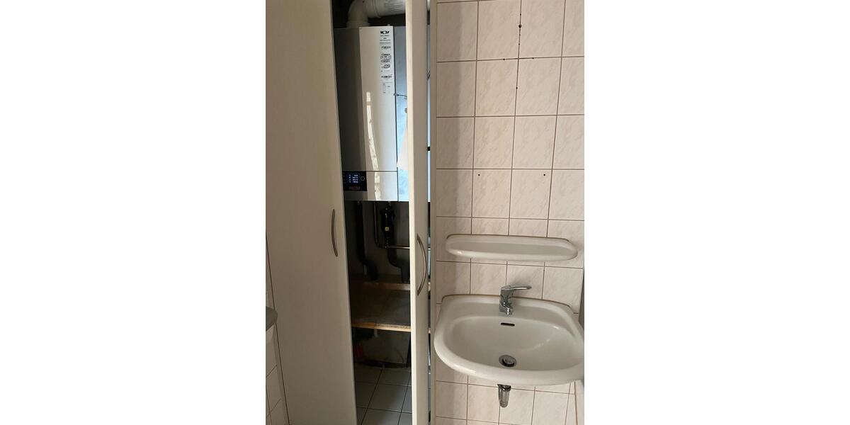 Wohnen in ruhiger Lage: gut geschnittene DG-Wohnung mit Vinylboden - Etagenwohnung Radeburg Radeburg | Angebot:27499550