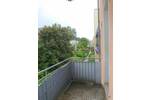 Ab Oktober 2025: Kleine SingleWohnung mit Balkon (Hofseite), Schlafecke, Laminatboden und Badewanne