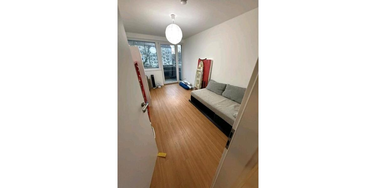 Etagenwohnung Dresden Neustadt - 4 Zimmer, 99 m&sup2;, 1.433&euro; | Angebot:26297238