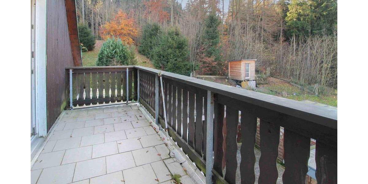 Charmantes Einfamilienhaus im Grünen - ruhige Sackgassenlage mit großem Grundstück 4 zimmer