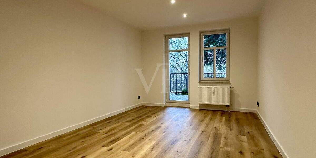 Bezugsfreie, hochwertig modernisierte 3-Raumwohnung mit Terrasse im eigenen Garten in Dresden-Cotta 3 zimmer