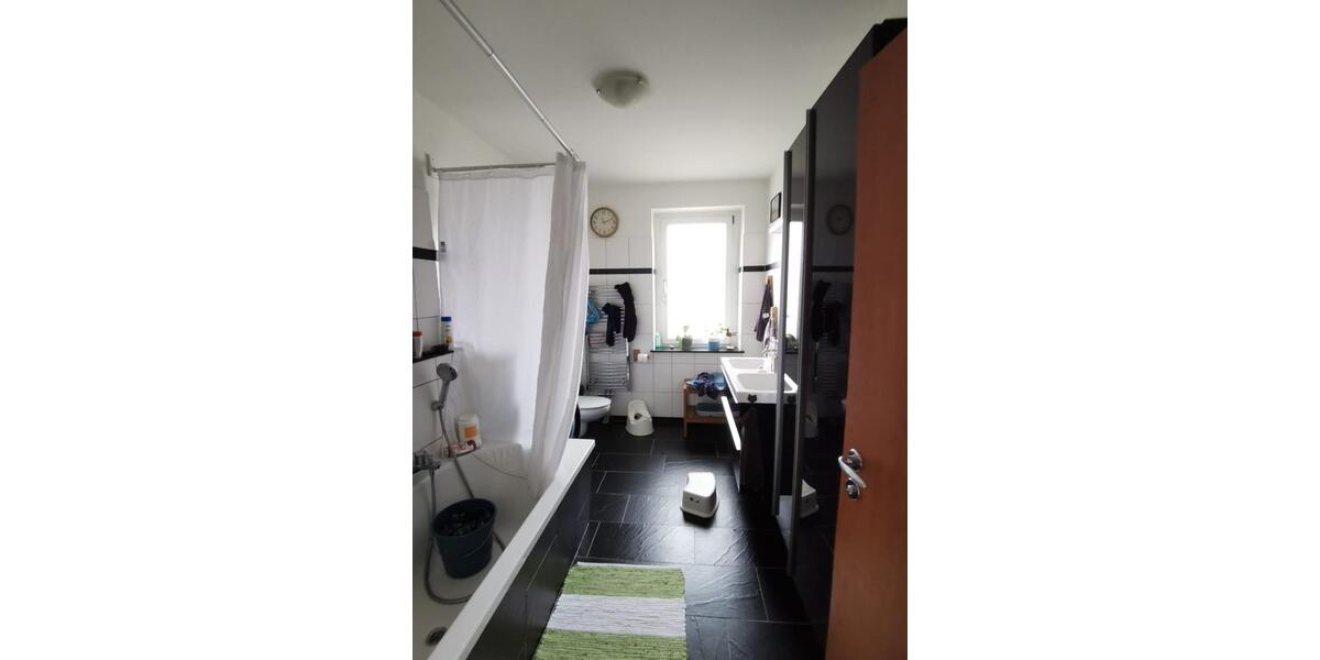 Einfamilienhaus Dresden Klotzsche - 8 Zimmer, 215 m&sup2;, 590.000&euro; | Angebot:27119340