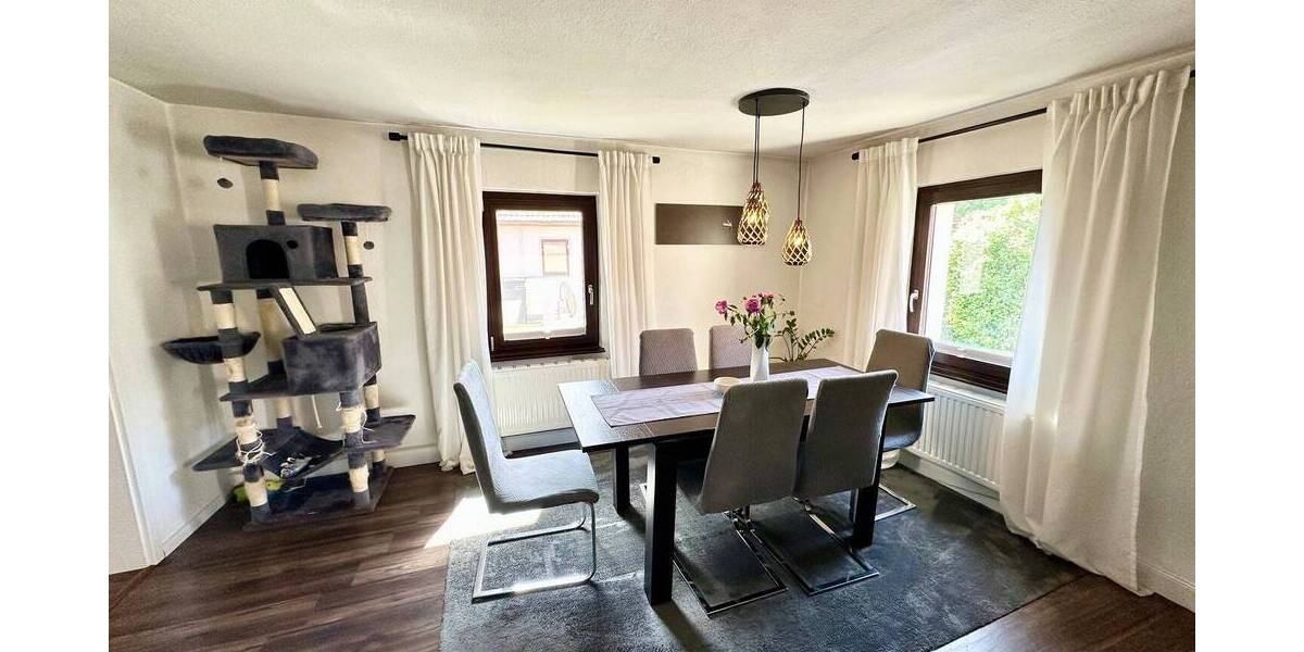 Einfamilienhaus Dresden Schönfeld - 8 Zimmer, 200 m&sup2;, 385.000&euro; | Angebot:26853080