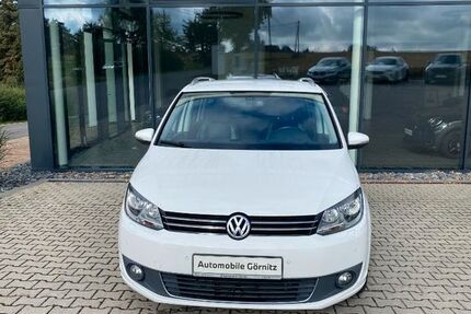 VW Touran 286.000 km 4.900 &euro; Halsbrücke OT Erlicht 09633