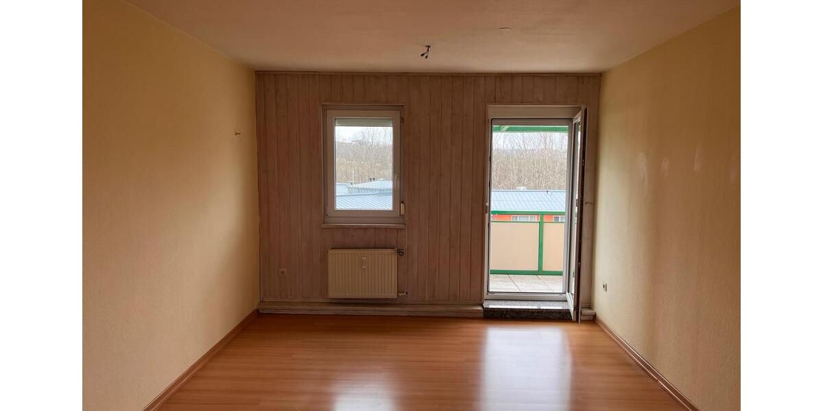 Dachgeschoßwohnung Bobritzsch-Hilbersdorf Hilbersdorf - 3 Zimmer, 62 m&sup2;, 75.000&euro; | Angebot:27491794