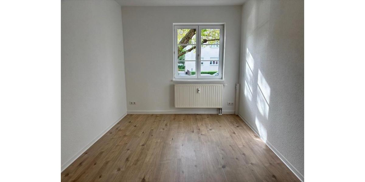 Etagenwohnung Dresden Blasewitz - 3 Zimmer, 56 m&sup2;, 616&euro; | Angebot:26448771