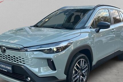 Toyota Corolla Cross 2.500 km 38.840 &euro; Pirna 01796