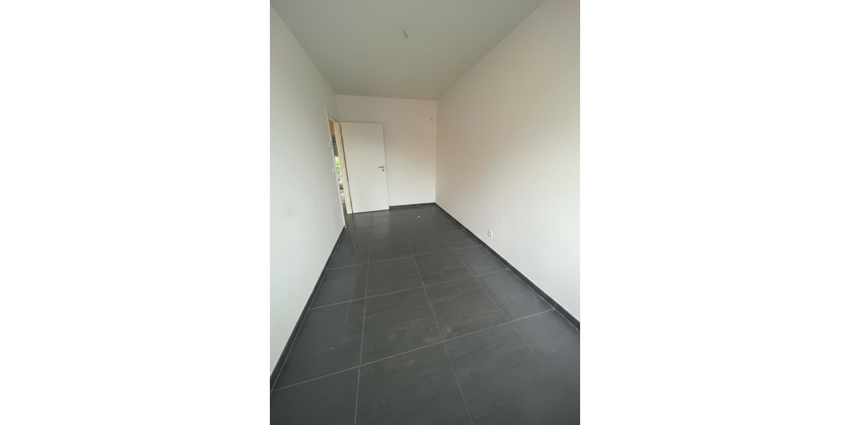 modernes Reihenmittelhaus zur Miete in Cotta 5 zimmer