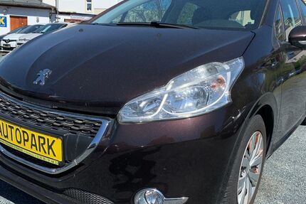 Peugeot 208 128.500 km 4.790 &euro; Heidenau 01809