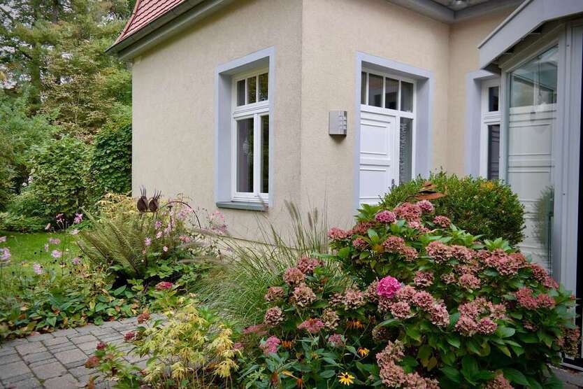 Haus zum Kaufen in Dresden 860.000 € 160 m²