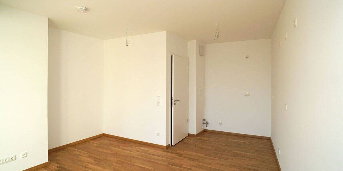 Etagenwohnung Dresden Naußlitz - 3 Zimmer, 77 m&sup2;, 1.169&euro; | Angebot:20960943