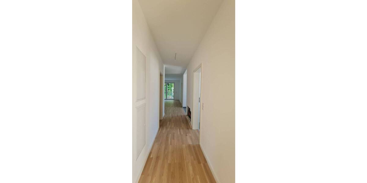 Etagenwohnung Freital - 2 Zimmer, 67 m&sup2;, 807&euro; | Angebot:26880498