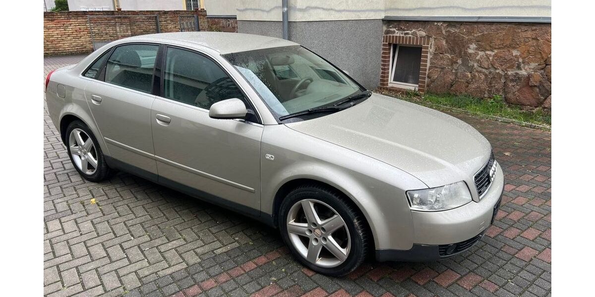 Audi A4 330.000 km 1.999 &euro; Dresden 01139